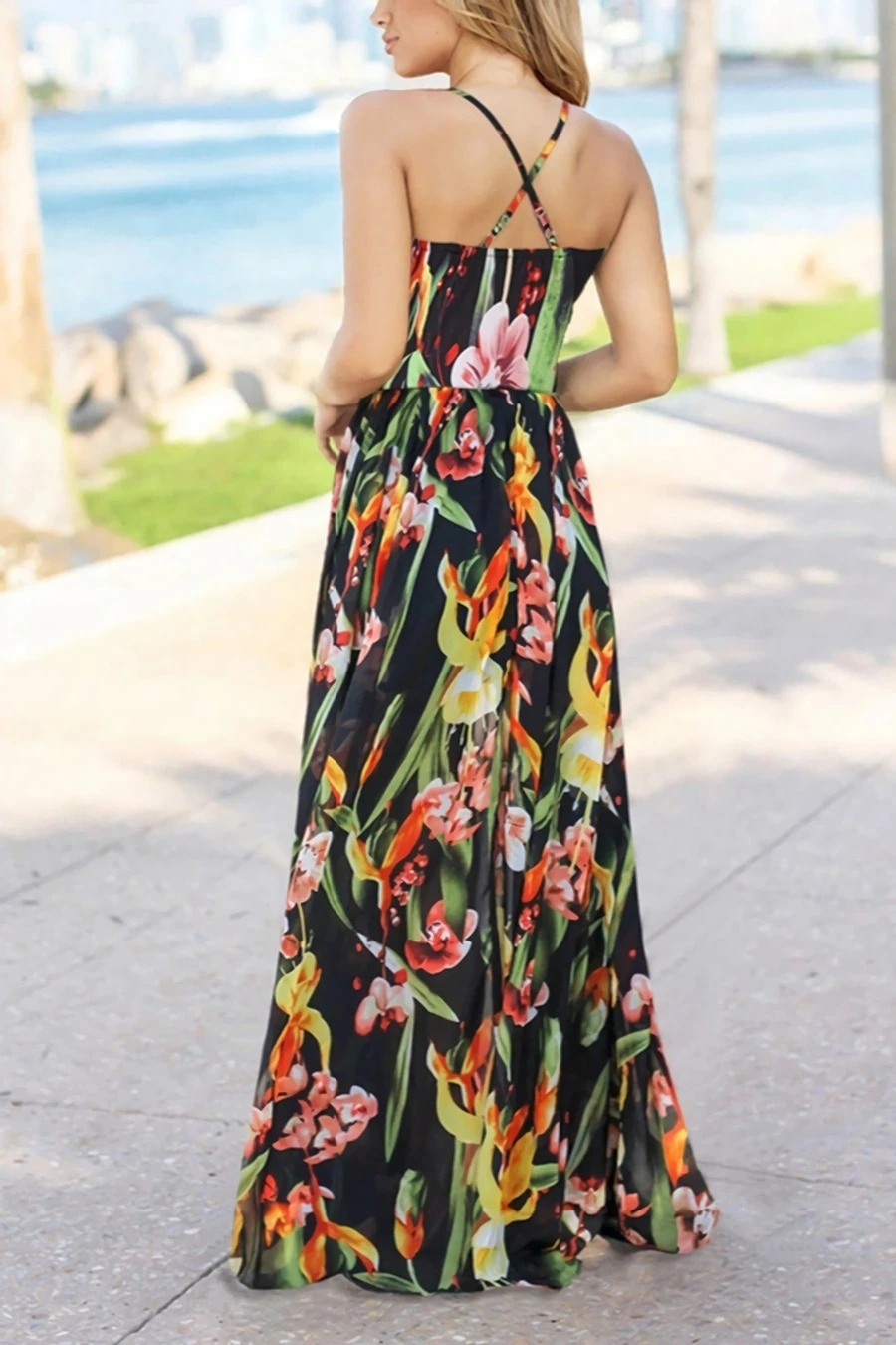 S-2XL Summer New Plus Size Plant Batch Printing Stretch Backless Crossed Adjustable Straps Stylish Tropical Vacation Style Maxi Dress Wholesale Casual Dresses 3 S-2XL Summer New Plus Size Plant Batch Printing Stretch Backless Crossed Adjustable Straps Stylish Tropical Vacation Style Maxi Dress Wholesale Casual Dresses - Image 3